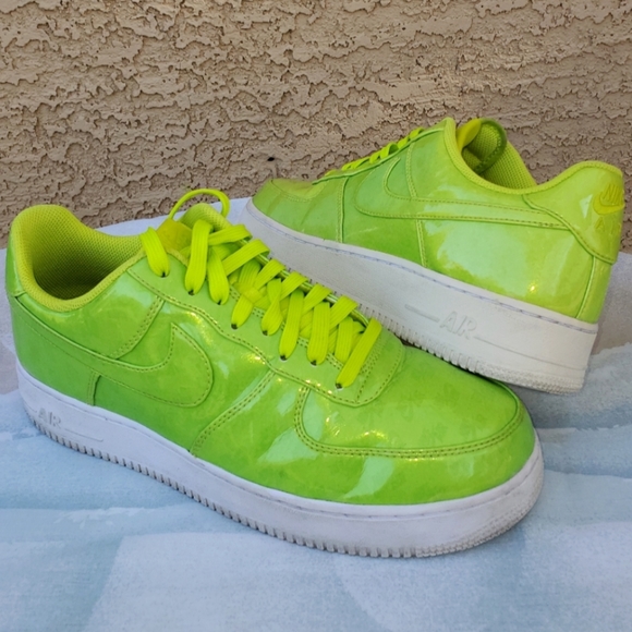 Nike Other - Nike Air Force 1 '07 LV8 UV Men's Sneakers Green AJ9505-300 Low Top Sz 10 EU 44